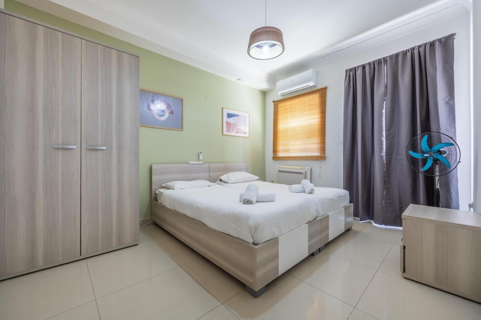 Hard To Come By - Modern & Huge House In Sliema Exterior foto